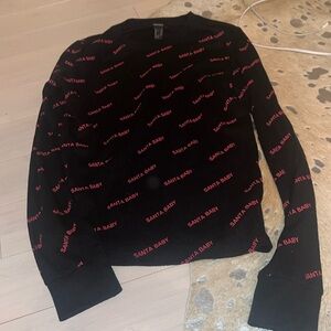 Santa baby forever 21 thermal long sleeve size m